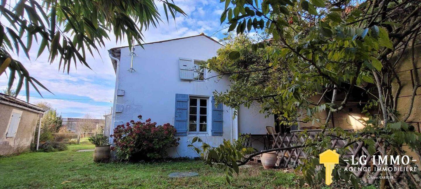 Maison à vendre, 117m², SAINT FORT SUR GIRONDE