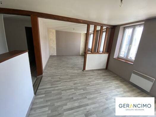 Appartement à louer 590 € 3 pièces 2 chambres 90 m² Étage 1/2 Criel-sur-Mer 76910