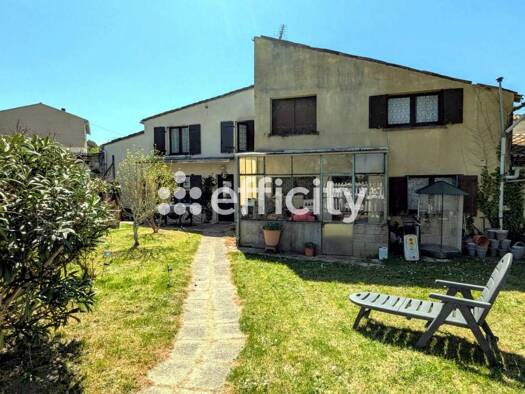 Maison à vendre 99 000 € 4 pièces 3 chambres 150 m² 486 m² de terrain Gimeux 16130