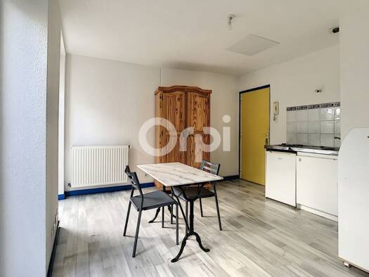 Appartement à louer - logement étudiant 400 € 1 pièce 17 m² RDC Georges Pompidou Périgueux 24000