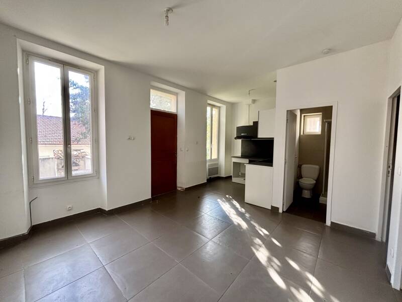 Maison à louer, 37m², MARSEILLE 16E
