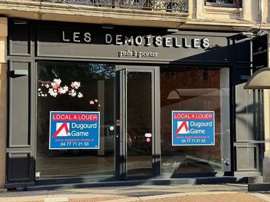 Local commercial à louer 1 020 € 82 m² de surface de vente Le Centre-Gare Roanne 42300