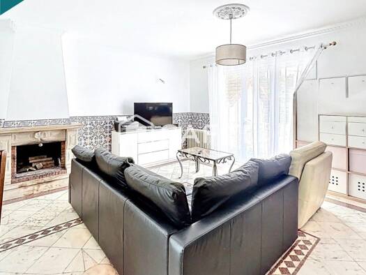 Villa à vendre 730 000 € 8 pièces 6 chambres 149 m² 315 m² de terrain Ruffins-Théophile Sueur-Montreau-Le Morillon Montreuil 93100