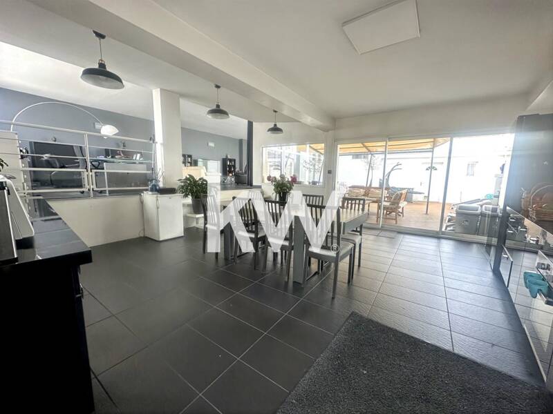 Maison à vendre, 250m², SAINT ETIENNE