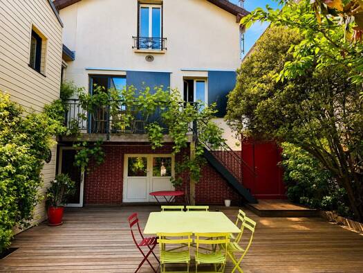 Maison à vendre - Première occupation 1 710 000 € 8 pièces 5 chambres 288 m² 700 m² de terrain Le Kremlin-Bicêtre 94270