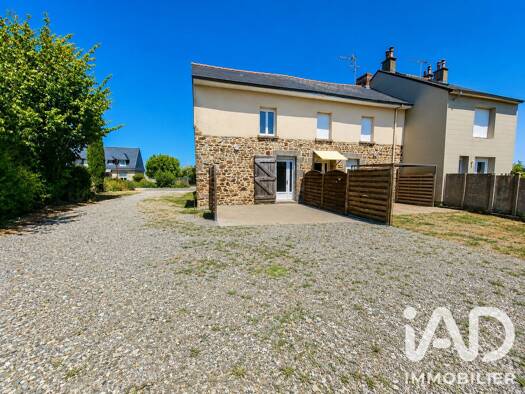 Maison à vendre 225 000 € 5 pièces 4 chambres 109 m² 347 m² de terrain Guipel 35440