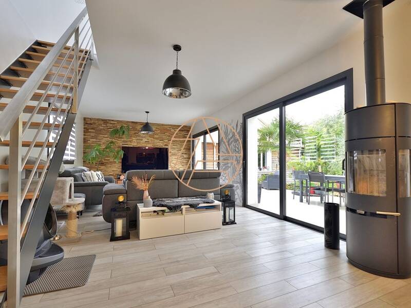 Maison à vendre, 118m², SAINT MAUR DES FOSSES