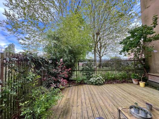 Duplex à vendre 217 000 € 6 pièces 3 chambres 99 m² RDC/3 L'Hautil Andrésy 78570