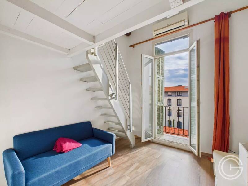 Maison à louer, 22m², NICE