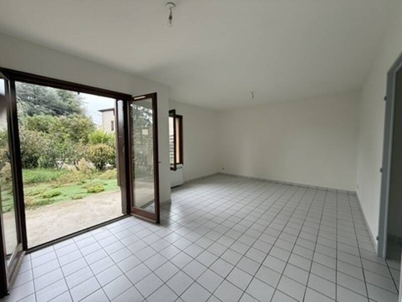 Maison à vendre, 58m², CHEVRIERES