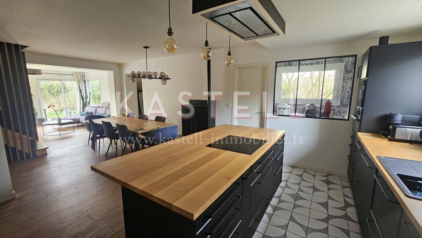 Maison à vendre, 171m², LA MEZIERE