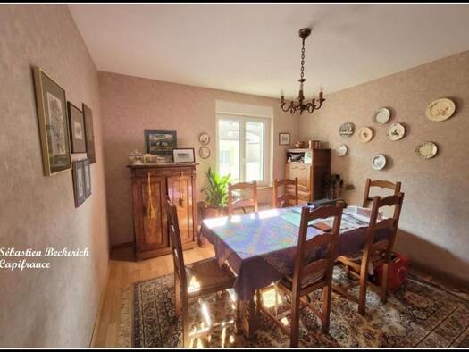 Duplex à vendre 99 000 € 4 pièces 3 chambres 95 m² 2 étages Zone Industrielle-Hollerloch-Gros Hêtre Saint-Avold 57500