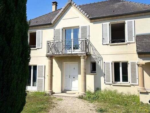 Maison à vendre 234 900 € 6 pièces 5 chambres 161 m² 2 241 m² de terrain Nouvion-et-Catillon 02270