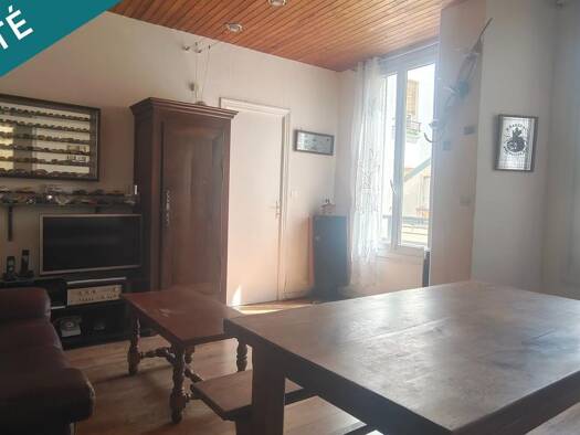 Appartement à vendre 345 000 € 2 pièces 1 chambre 36 m² Étage 1/2 Léon-Blum Folie-Regnault Paris 11ème arrondissement 75011