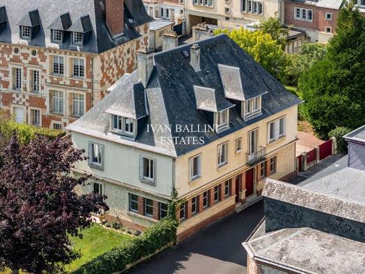Maison de ville à vendre 1 390 000 € 11 pièces 8 chambres 311 m² 858 m² de terrain Pont-l'Évêque 14130