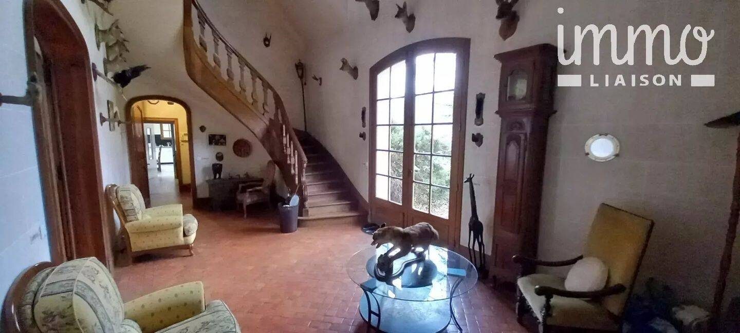 Maison à vendre, 520m², LA FERTE SAINT CYR