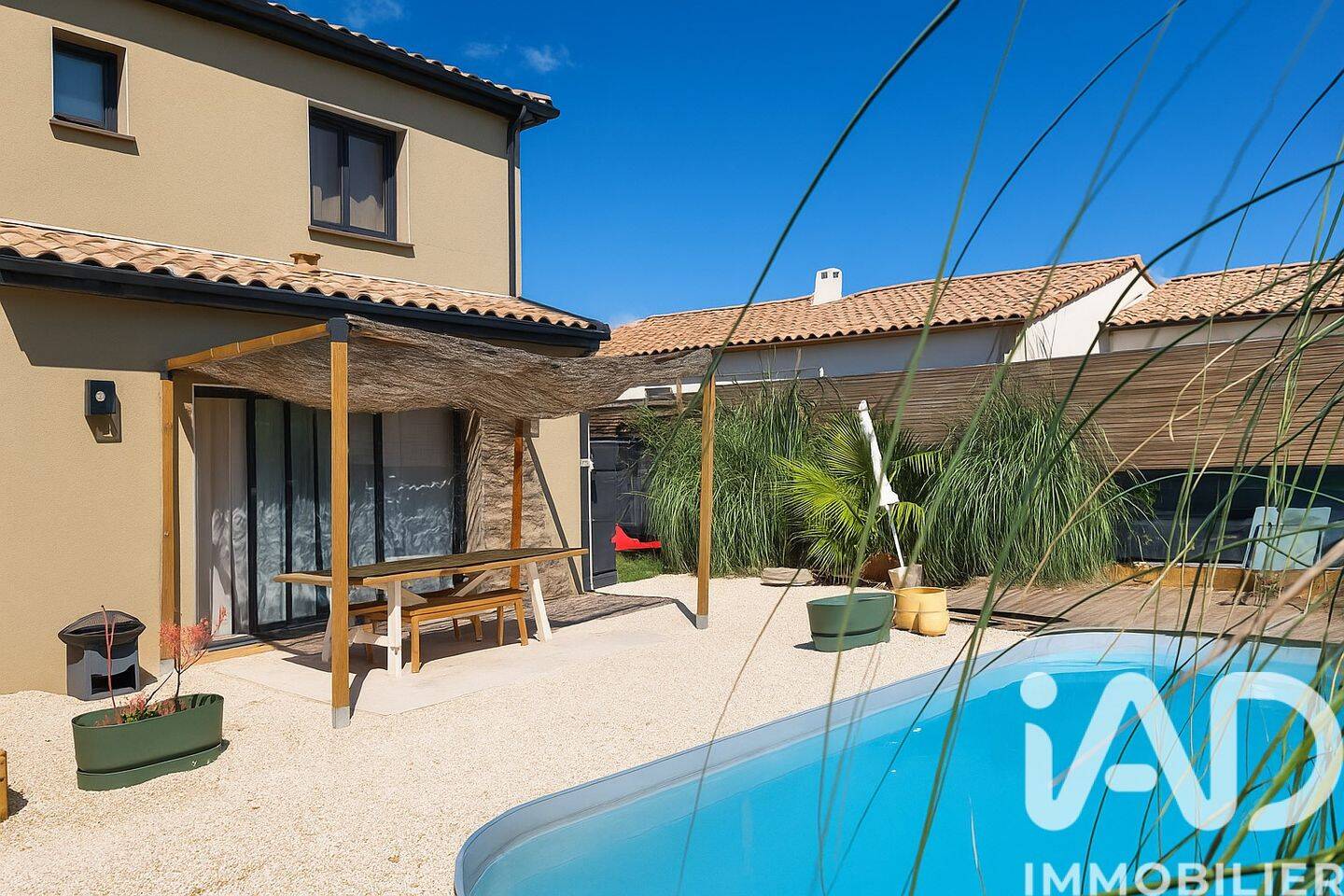 Maison à vendre, 110m², POMEROLS