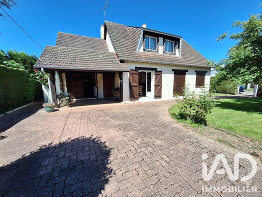 Maison à vendre 228 000 € 6 pièces 3 chambres 135 m² 599 m² de terrain La Couture-Boussey 27750