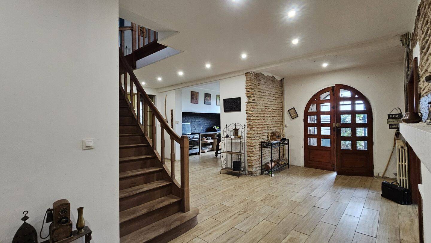 Maison à vendre, 236m², LE MAS D'AGENAIS