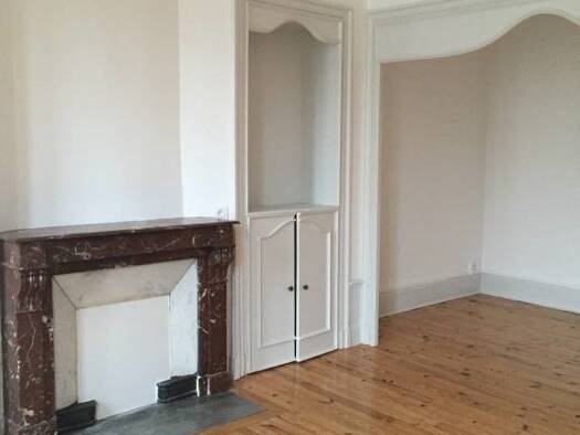 Appartement à louer - logement étudiant 535 € 3 pièces 2 chambres 84,8 m² 2ème étage Terrenoire Saint-Étienne 42000