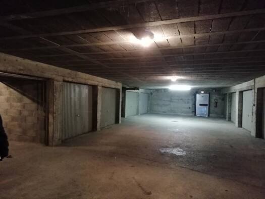 Parking à louer 130 € 11 m² Centre Ville Nord Aix-les-Bains 73100
