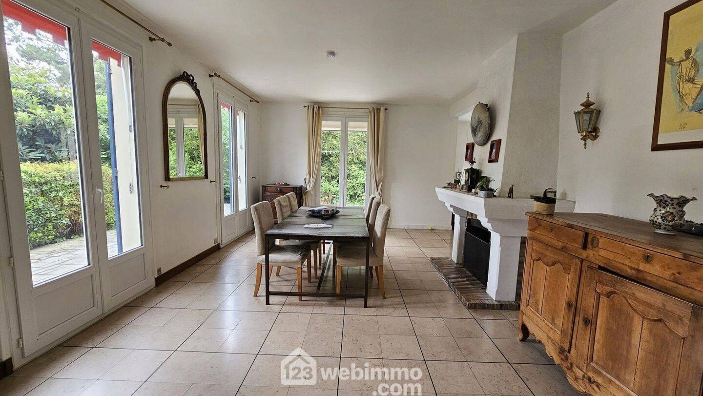 Maison à vendre, 137m², MILLY LA FORET