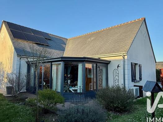 Maison de plain-pied à vendre 399 000 € 5 pièces 3 chambres 158 m² 721 m² de terrain Ouest-Sud Ouest Amboise 37400