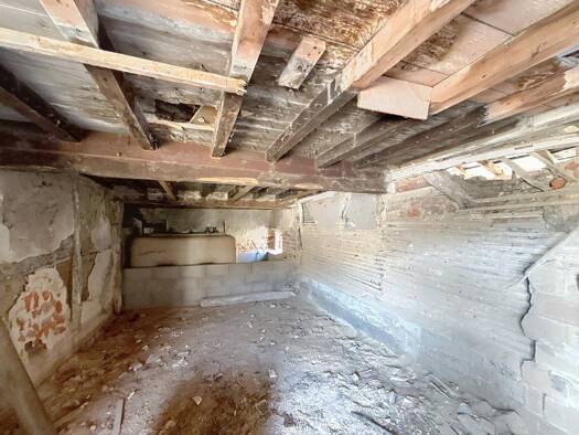 Parking à vendre 23 000 € Pont-de-Veyle 01290