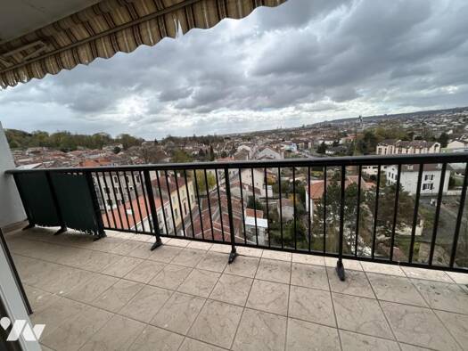 Appartement à vendre 96 000 € 3 pièces 2 chambres 53 m² RDC/11 Malzéville 54220