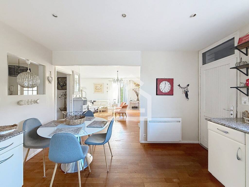 Maison à vendre, 123m², EYSINES