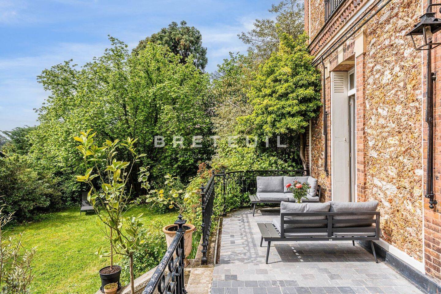 Maison à vendre, 223m², SEVRES