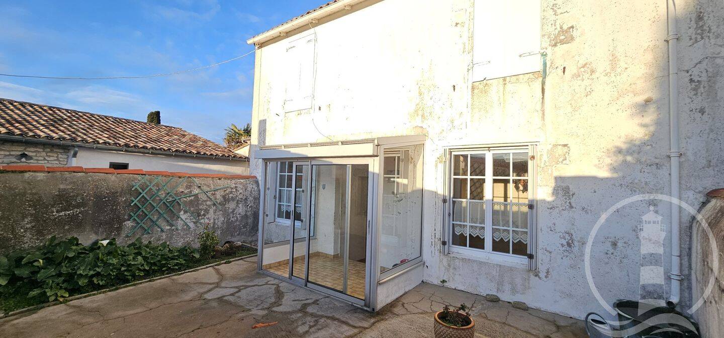 Maison à vendre, 130m², SAINT CLEMENT DES BALEINES