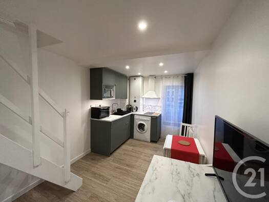 Duplex à louer 410 € 2 pièces 23 m² 2ème étage Falaise 14700