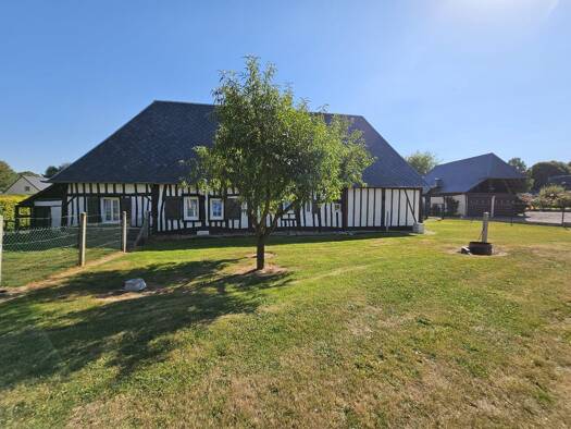 Maison à vendre 180 000 € 3 pièces 2 chambres 90 m² 950 m² de terrain Les Monts du Roumois 27520