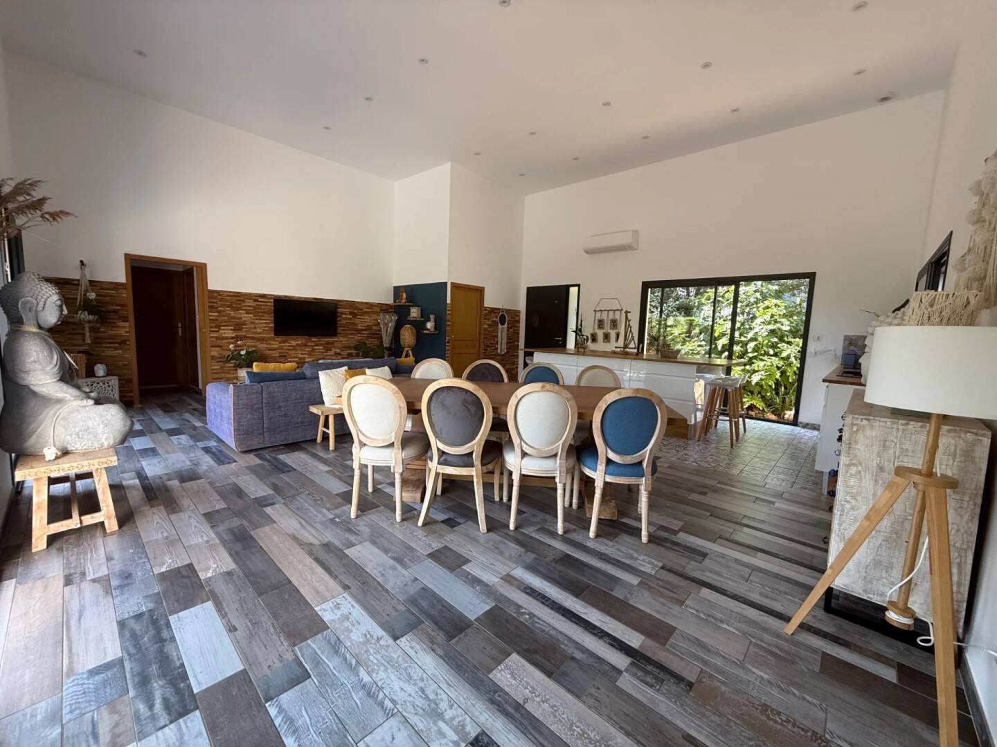 Maison à vendre, 126m², SAINTE ANASTASIE SUR ISSOLE