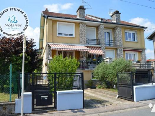 Maison à vendre 194 000 € 7 pièces 4 chambres 610 m² de terrain Toul 54200