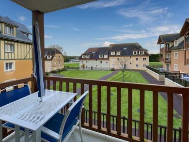 Appartement à vendre 249 000 € 3 pièces 2 chambres 68,8 m² 3 étages Saint-Arnoult 14800