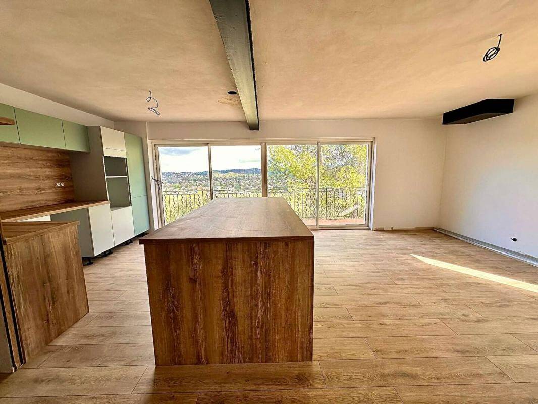 Maison à vendre, 196m², SAINT MARTIN DE VALGALGUES