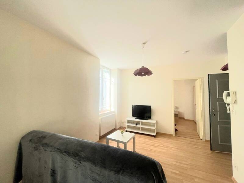 Maison à louer, 44m², SAINT ETIENNE