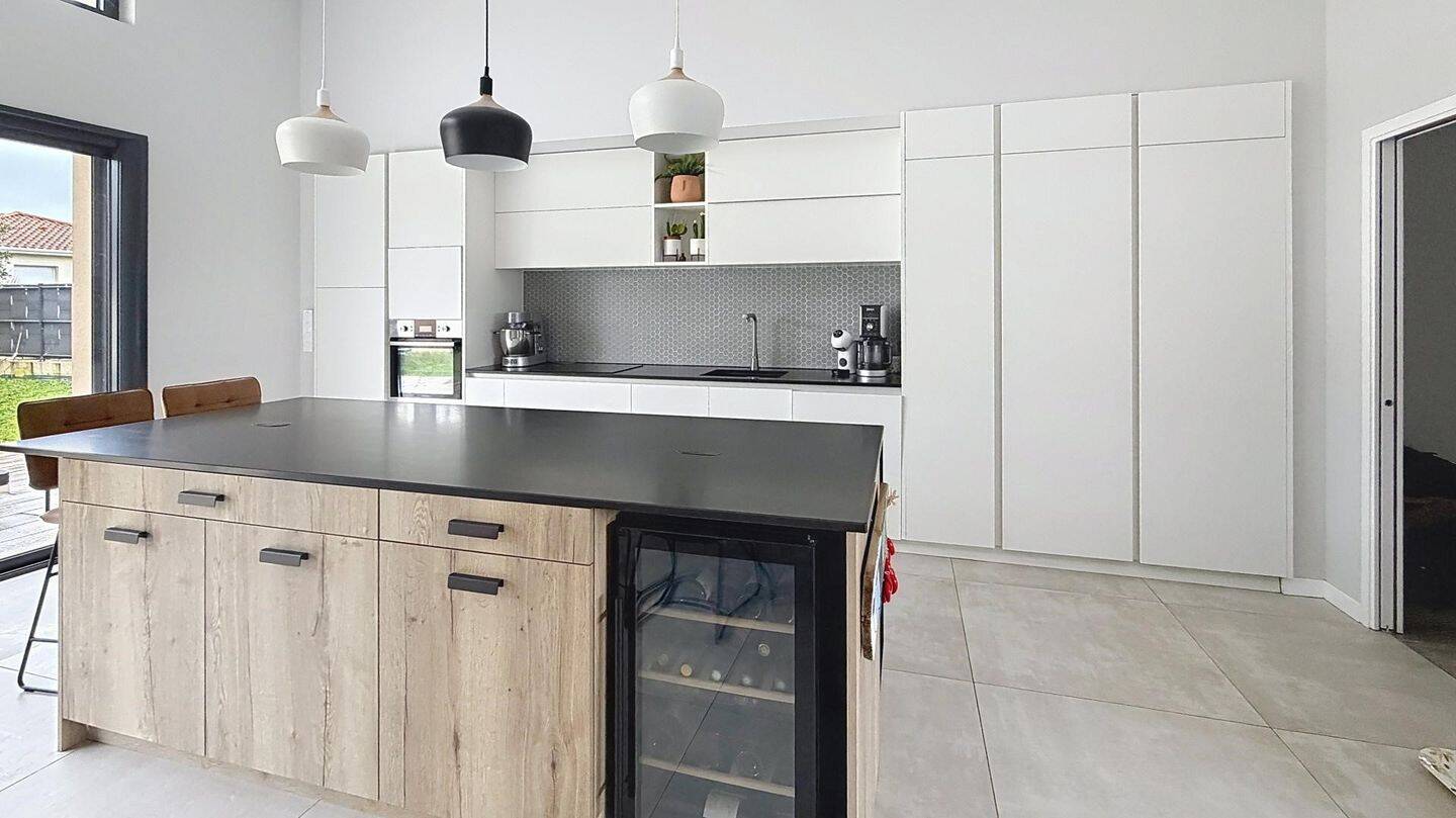 Maison à vendre, 144m², CAMBLANES ET MEYNAC