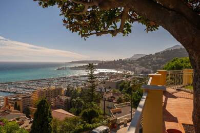 Appartement à vendre 599 000 € 2 pièces 1 chambre 58 m² 1er étage Menton 06500