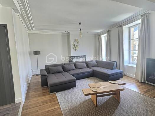 Immeuble à vendre 208 000 € 312 m² Centre Sedan 08200