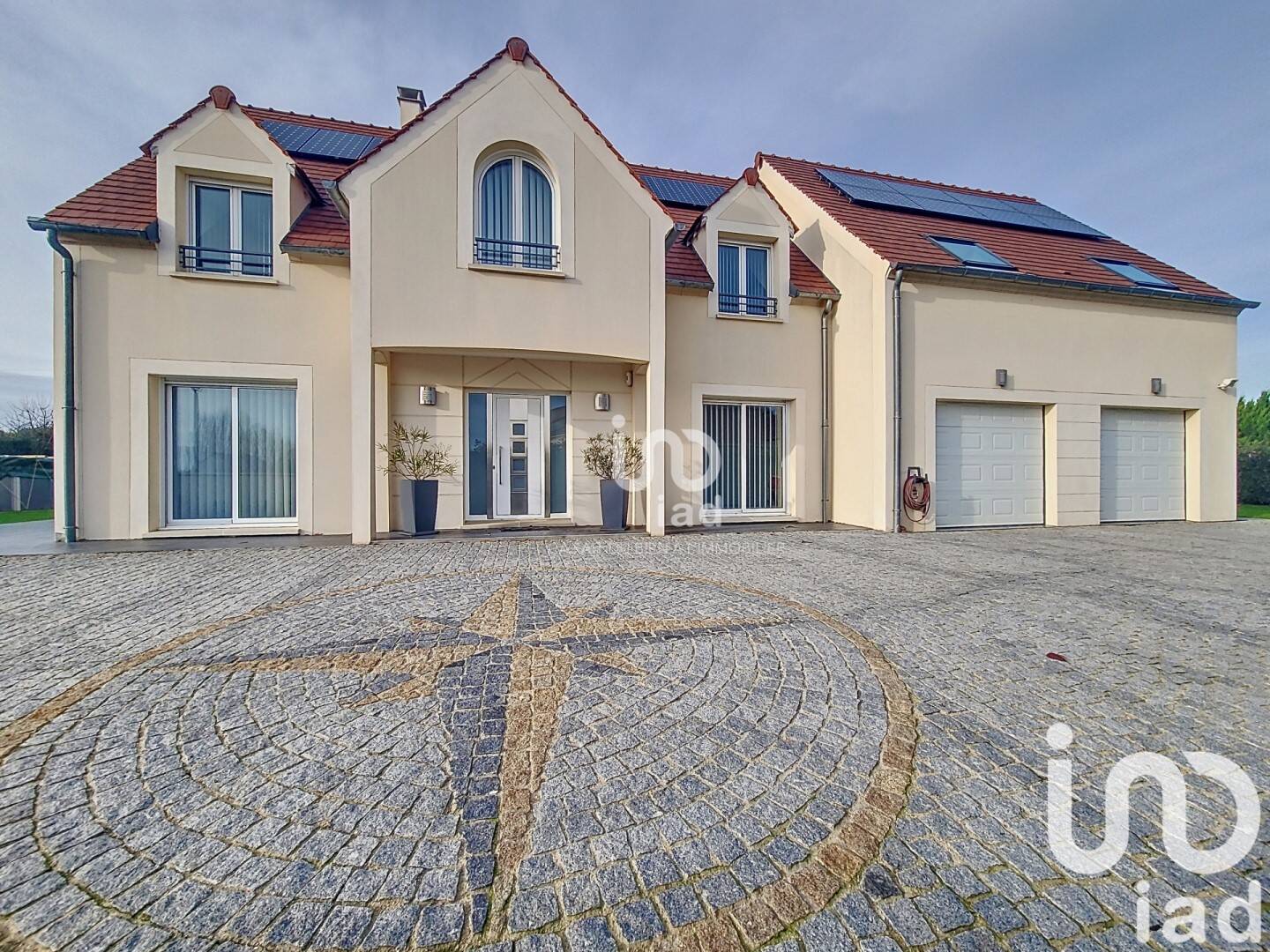 Maison à vendre, 240m², FONTENAY MAUVOISIN