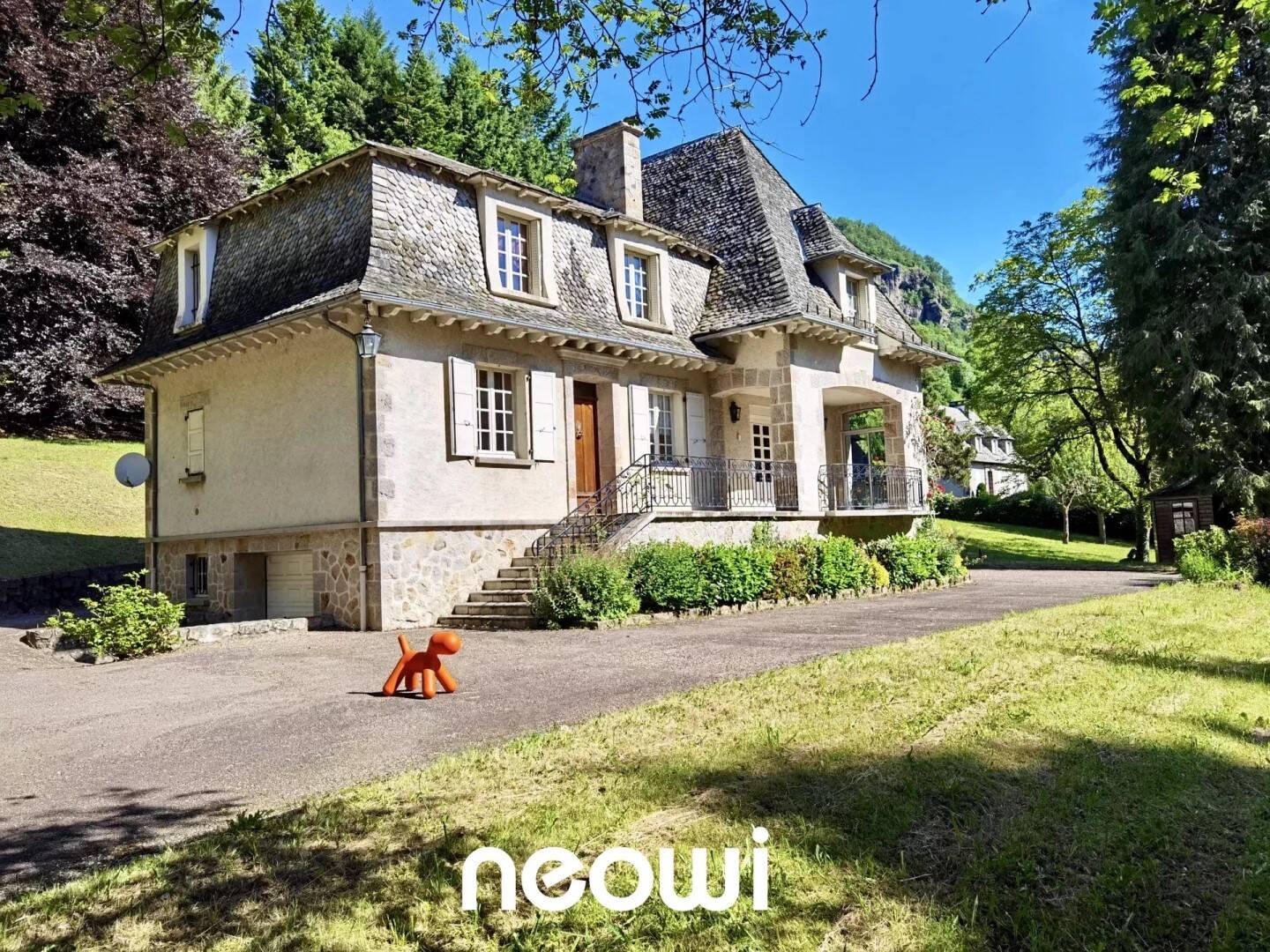 Maison à vendre, 180m², VIC SUR CERE