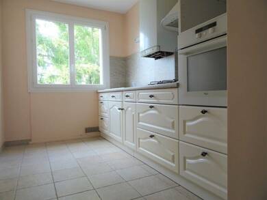 Appartement à louer 550 € 2 pièces 1 chambre 53 m² 2ème étage Mermoz Clos du Hameau-Vieux Bourg Saint-Jean-de-Braye 45800