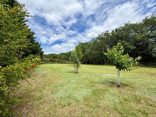 Terrain à vendre 110 250 € 1 407 m² de terrain Bessières 31660