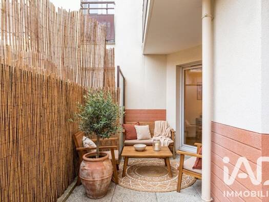 Appartement à vendre 160 000 € 2 pièces 1 chambre 37,02 m² RDC/4 Le Village Carrières-sous-Poissy 78955