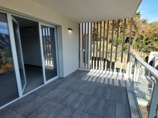 Appartement à vendre - Première occupation 315 000 € 3 pièces 2 chambres 67,1 m² Étage 1/1 Gilette 06830