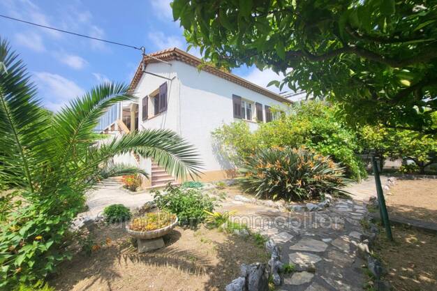 Maison à vendre 690 000 € 6 pièces 4 chambres 155 m² 400 m² de terrain Cros de Cagnes-Les Vespins Cagnes-sur-Mer 06800
