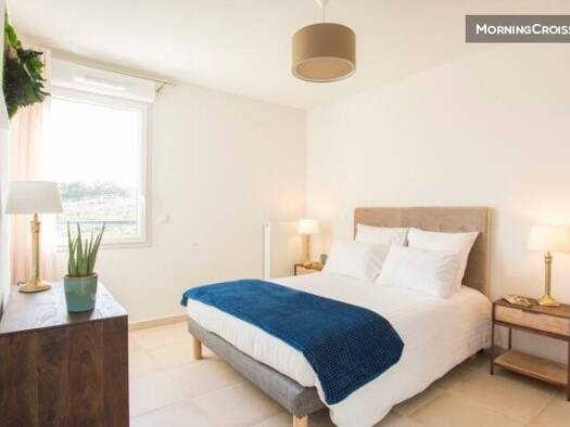 Studio à louer 950 € 1 pièce 35 m² Villeneuve-lès-Avignon 30400